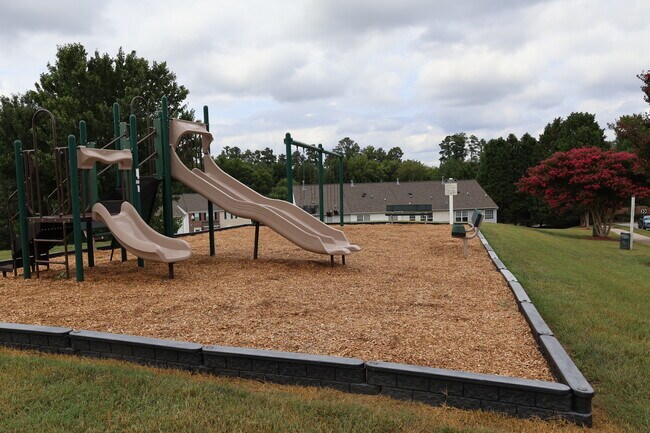 Photo - 8330 Bratt Ave