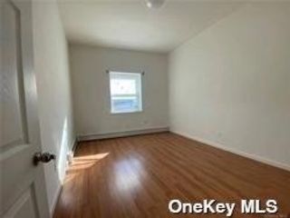 Photo - 906 Hempstead Turnpike