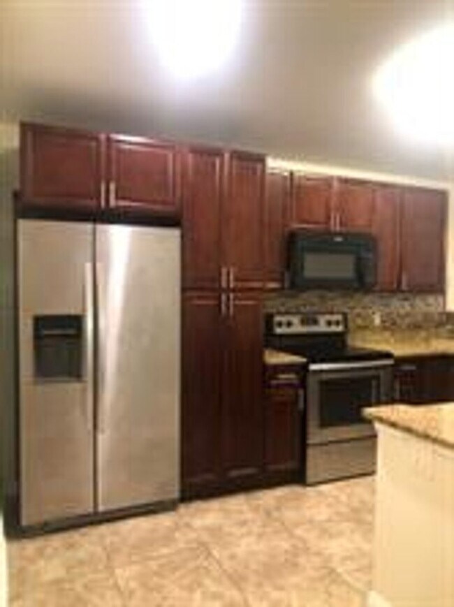 Photo - 3 Bedroom / 2 Bath Home in Winter Springs Available Now!