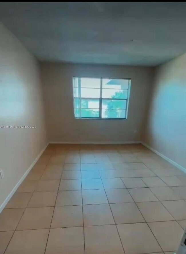 Photo - 301 NW 177th St Unit 232