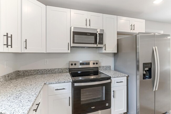 Photo - 239 Vanderbilt Rd