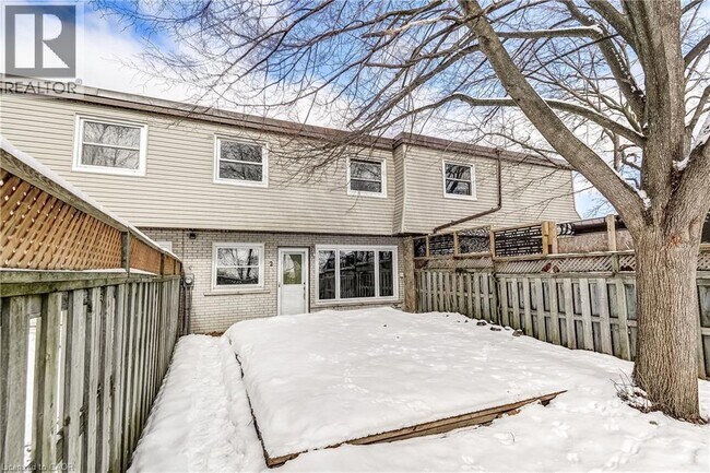 Photo - 80 Brooklyne Rd