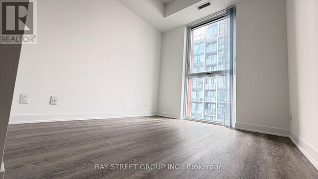 Photo - 180 Front St E Unit 2112