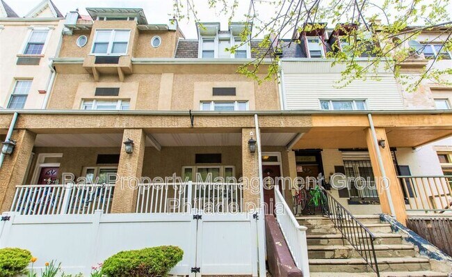 Photo - 4437 Chestnut St Unit 3F