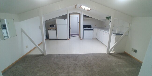 Photo - 7918 E 500N Rd Unit 7918-B