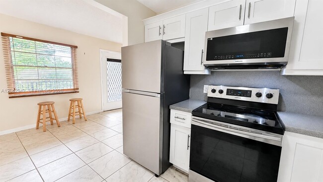 Photo - 301 SW 135th Ave Unit 317C