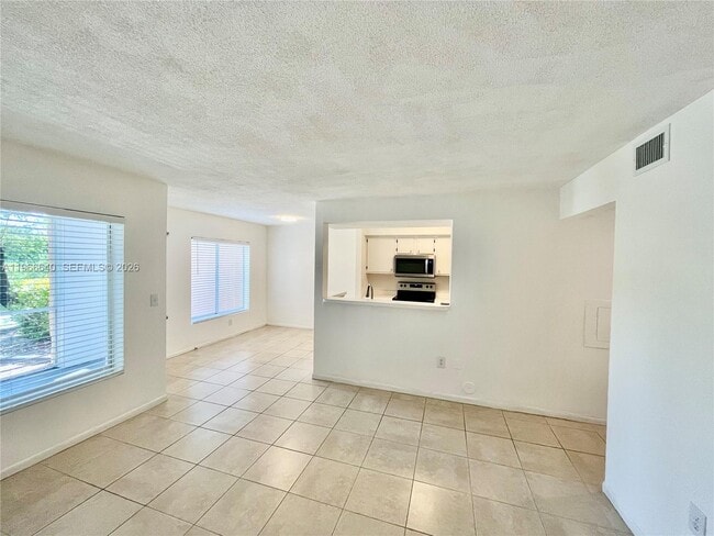 Photo - 815 Boynton Beach Blvd Unit 4-105
