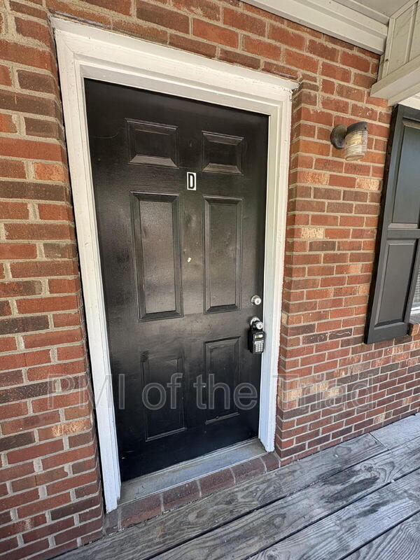 Photo - 1600 Oak Croft St Unit Apt D