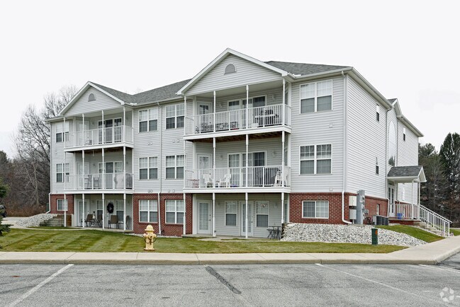Coral Ridge Apartments - Coral Ridge Apartments