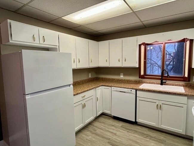 Photo - 4 Bed 2 Bath Single Family Home in Wausau