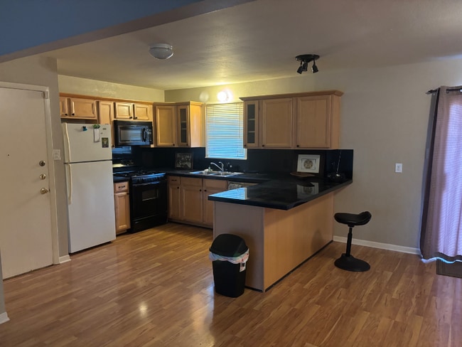 Photo - 1506 Fairfield Dr