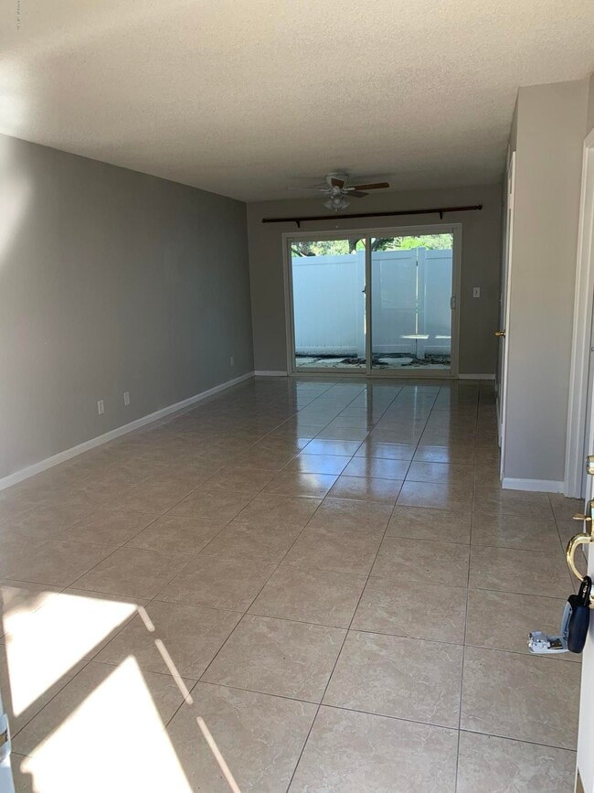 Building Photo - 303 Kettering Terrace Rental