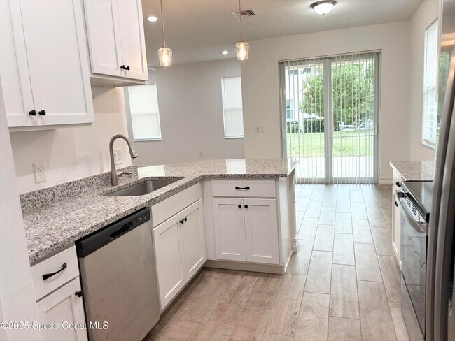 Photo - 1455 Isabella Dr