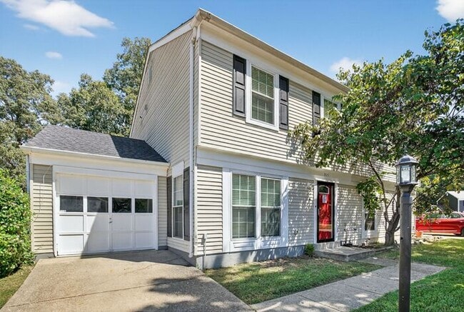 Building Photo - New Interior Upgrades 3 Bedroom Duplex wit... Rental