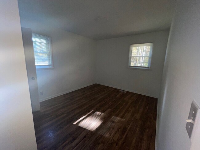 Photo - 4735 Cutler Dr NW