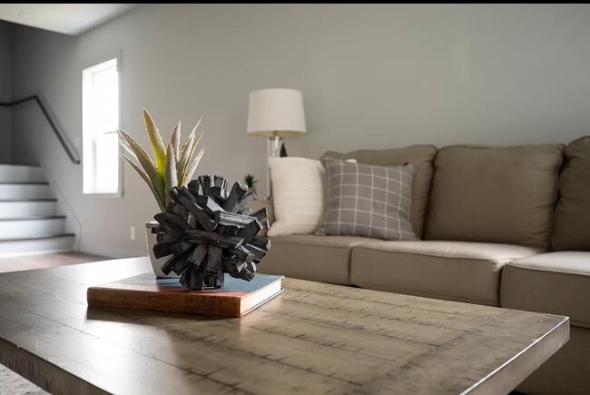 Photo - 19 Jefferson Ave