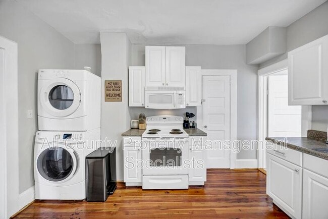 Photo - 1037 Kinard Ct