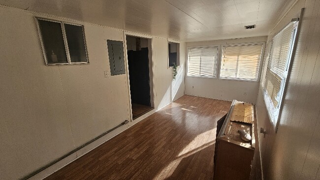 Photo - 1219 Berkley Ave Unidad Upper