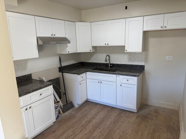 Photo - 2555 E Ballard Rd Unidad 106