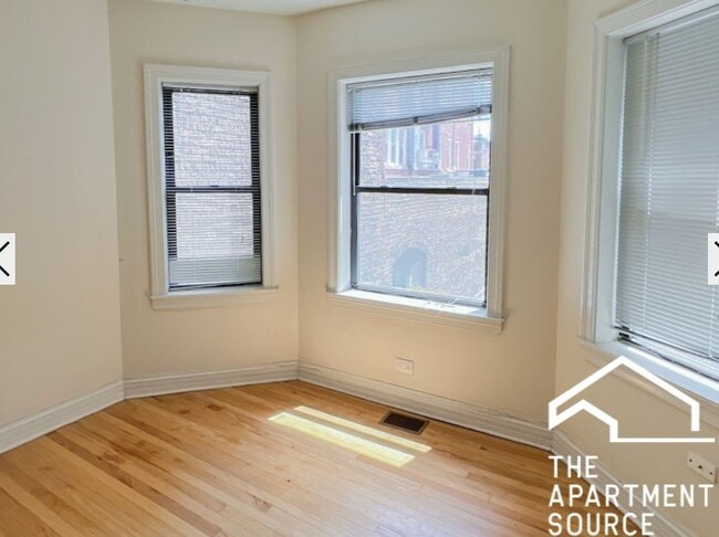 Photo - 622 W Roscoe St Unit 1