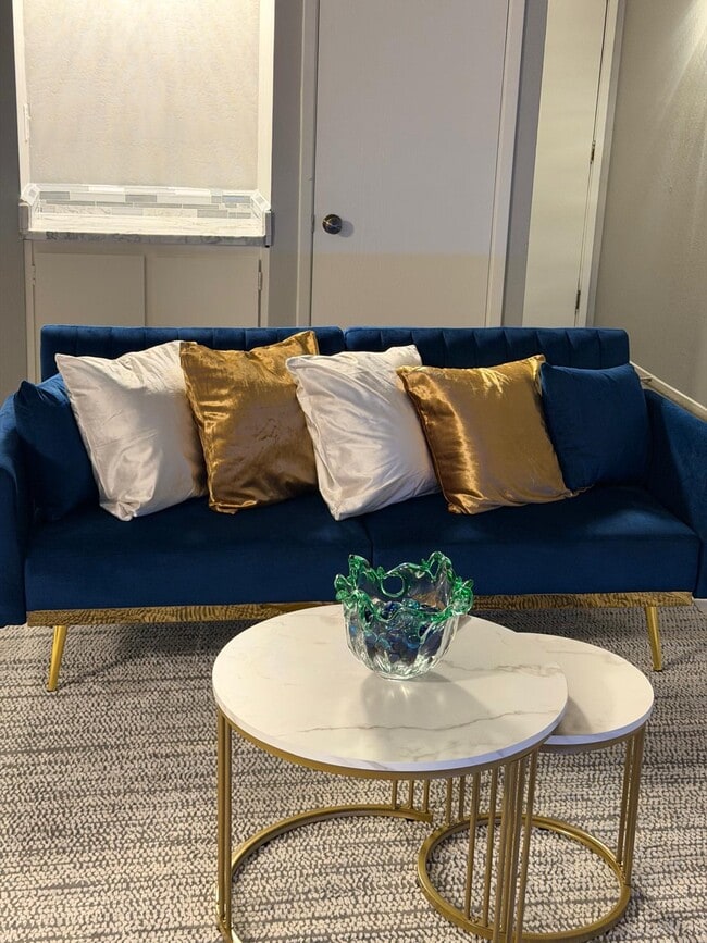 Photo - 1072 Maywood Ln Unit 36