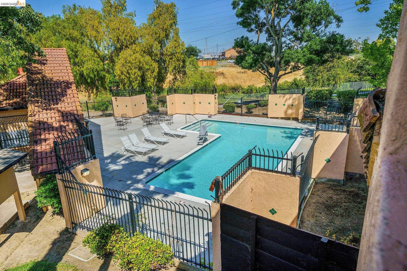 Photo - 2283 Renwick Ln