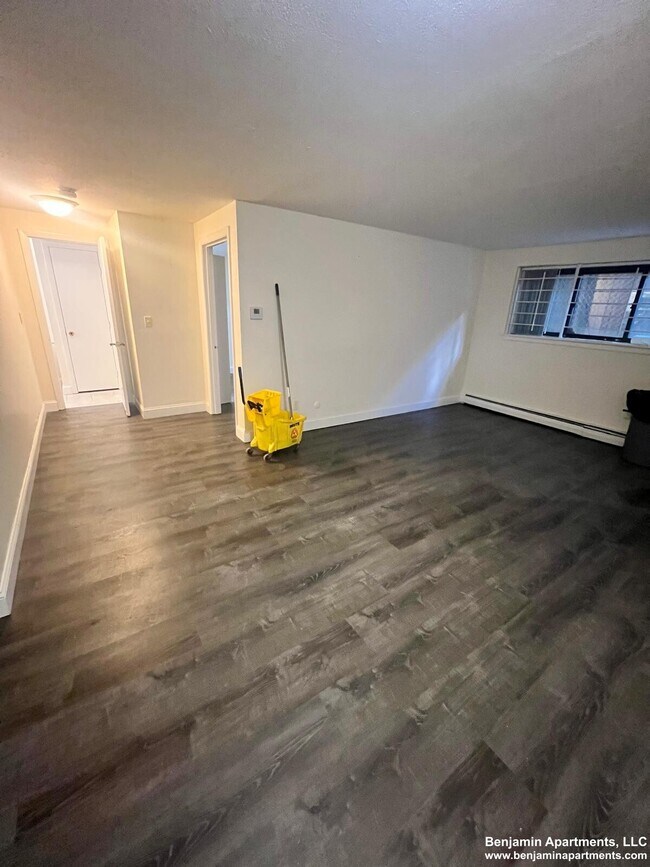 Photo - 116 Dustin St Unit 4