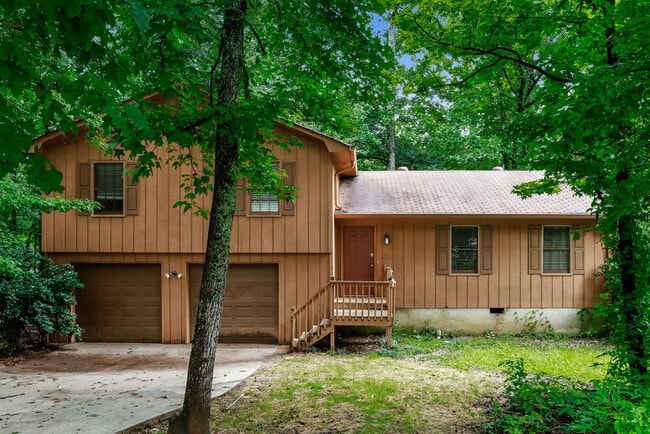 Photo - 1560 Cherry Hill Ct SW House