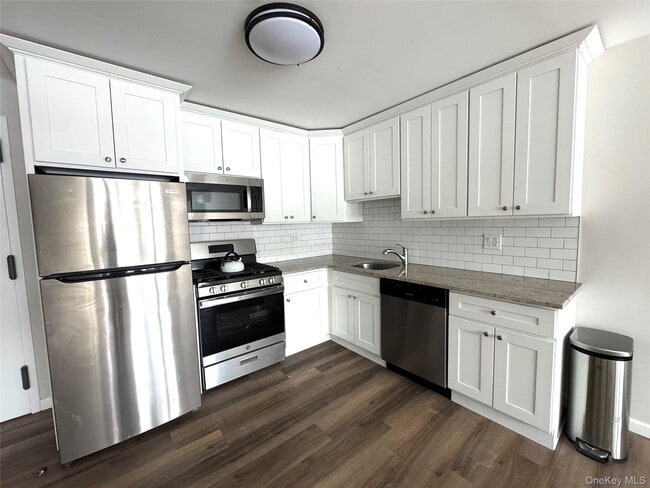 Photo - 213 Lake Ave