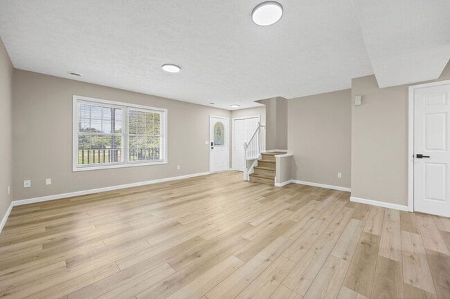 Photo - 14 Elm St Unit 61