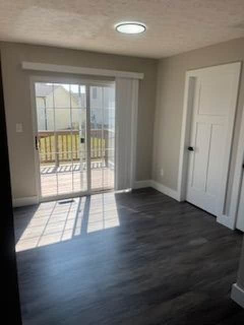 Photo - 1462 W Rockcrest Dr