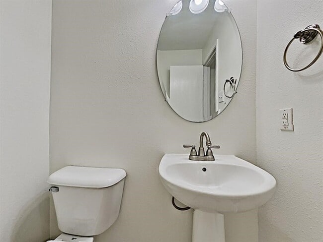 Photo - 6830 Shallow River Ct