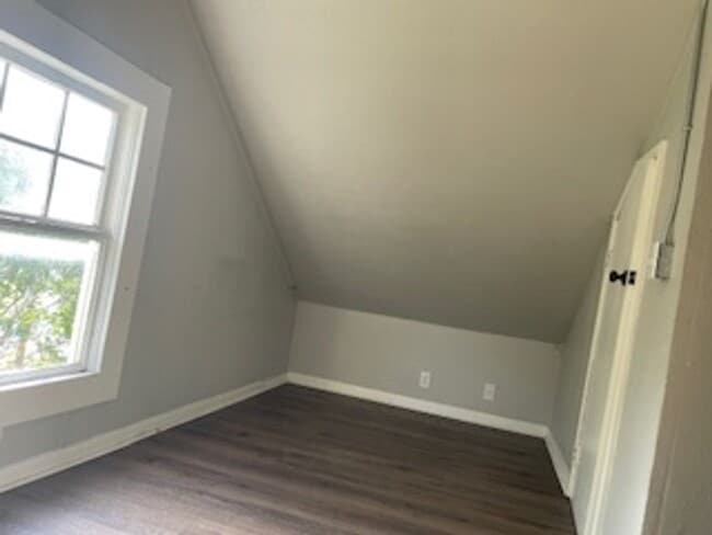 Photo - 504 S 1st Ave Unit 1