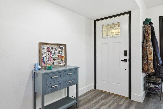 Photo - 2525 Freedom Ln