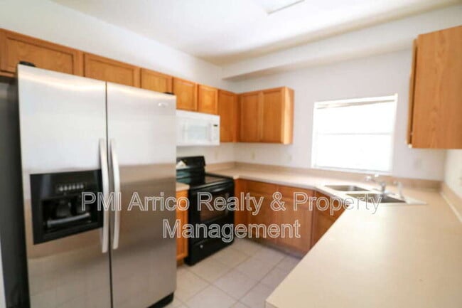 Photo - 6142 Olivedale Dr