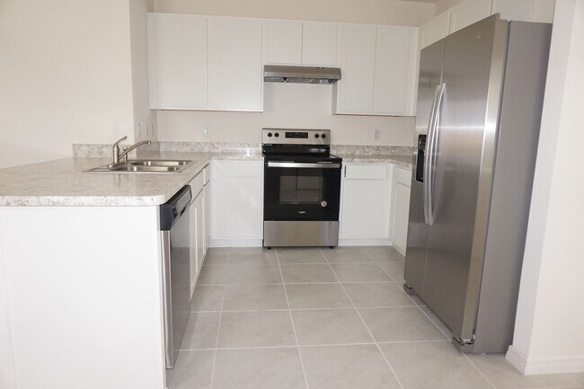 Photo - Newer Home 3/2 Steps from Champions Gate