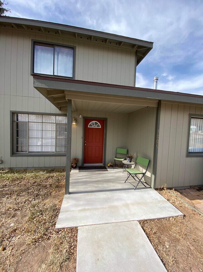 3009 N Steves Blvd Unit 3009