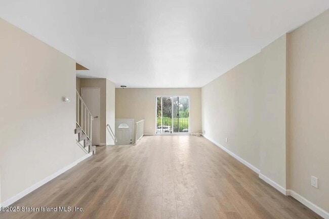 Photo - 1630 Forest Hill Rd