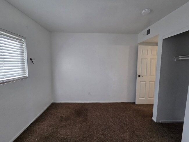 Photo - 4368 N Vornsand Dr Unidad 1