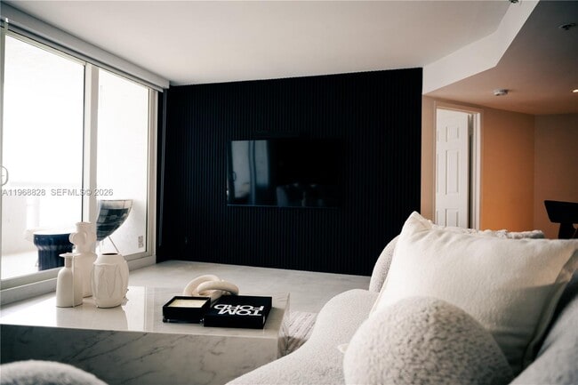 Photo - 1717 N Bayshore Dr Unidad D-3940