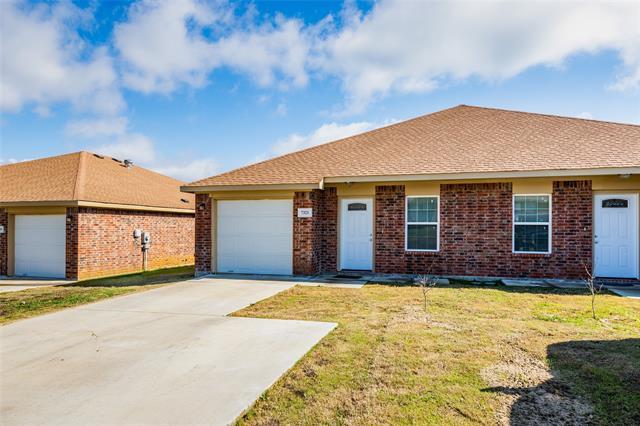 Photo - 7319 Colonial Dr Townhome