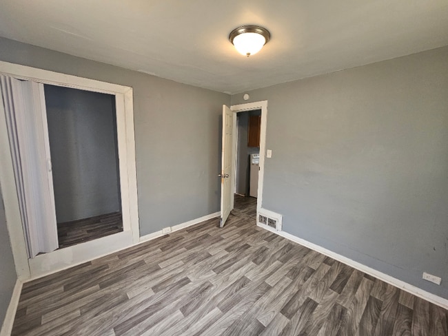 Photo - 803 Marvin Ave