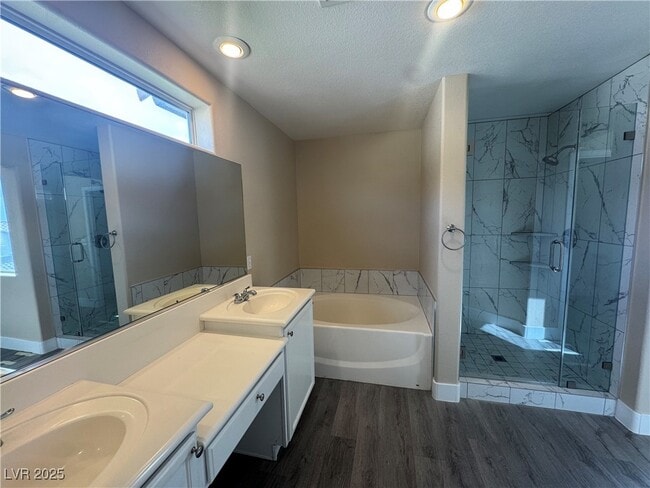 Photo - 10342 Adrianna Ave