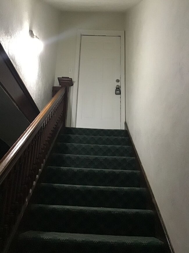 Photo - NW 5th Unit 02