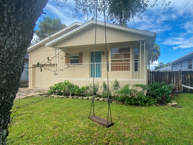 Photo - 7607 S Sherrill St House
