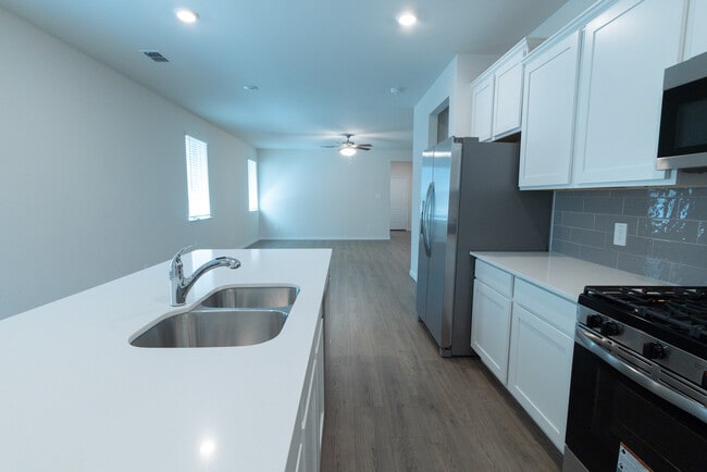 Photo - 2617 Lewisville Rd