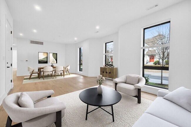 Photo - 1114 Beacon St Unit 101