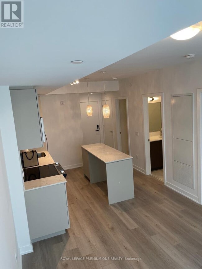 Photo - 770 Whitlock Ave Unit 412