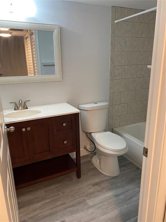 Photo - 3350 Jaywood Terrace Unit J122