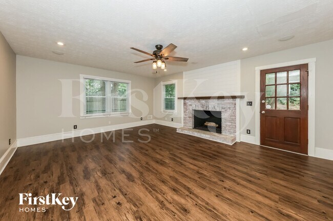 Photo - 2902 Moorings Pkwy SW